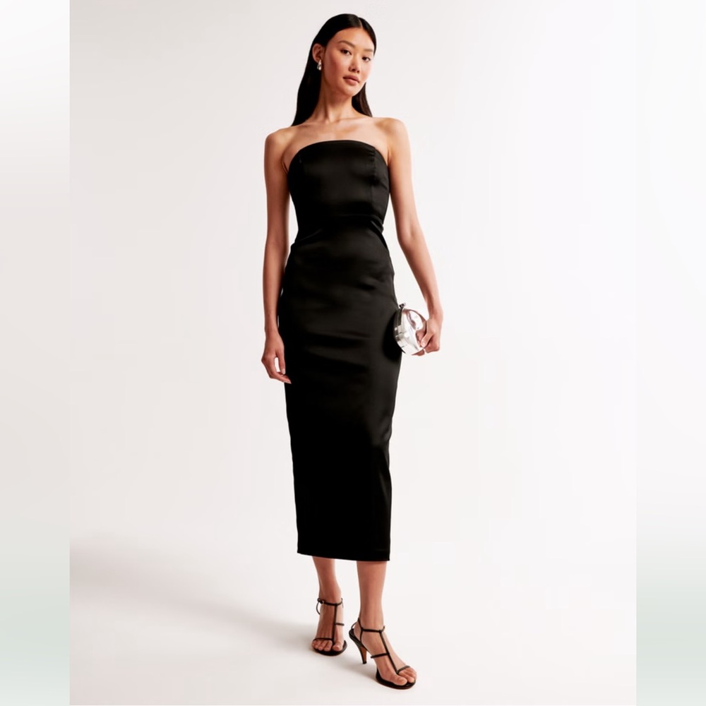 Strapless Satin Sculpt Maxi Black Dress
